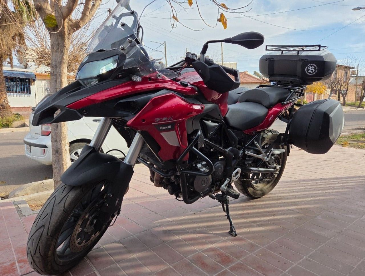 Benelli TRK Usada en Mendoza, deRuedas