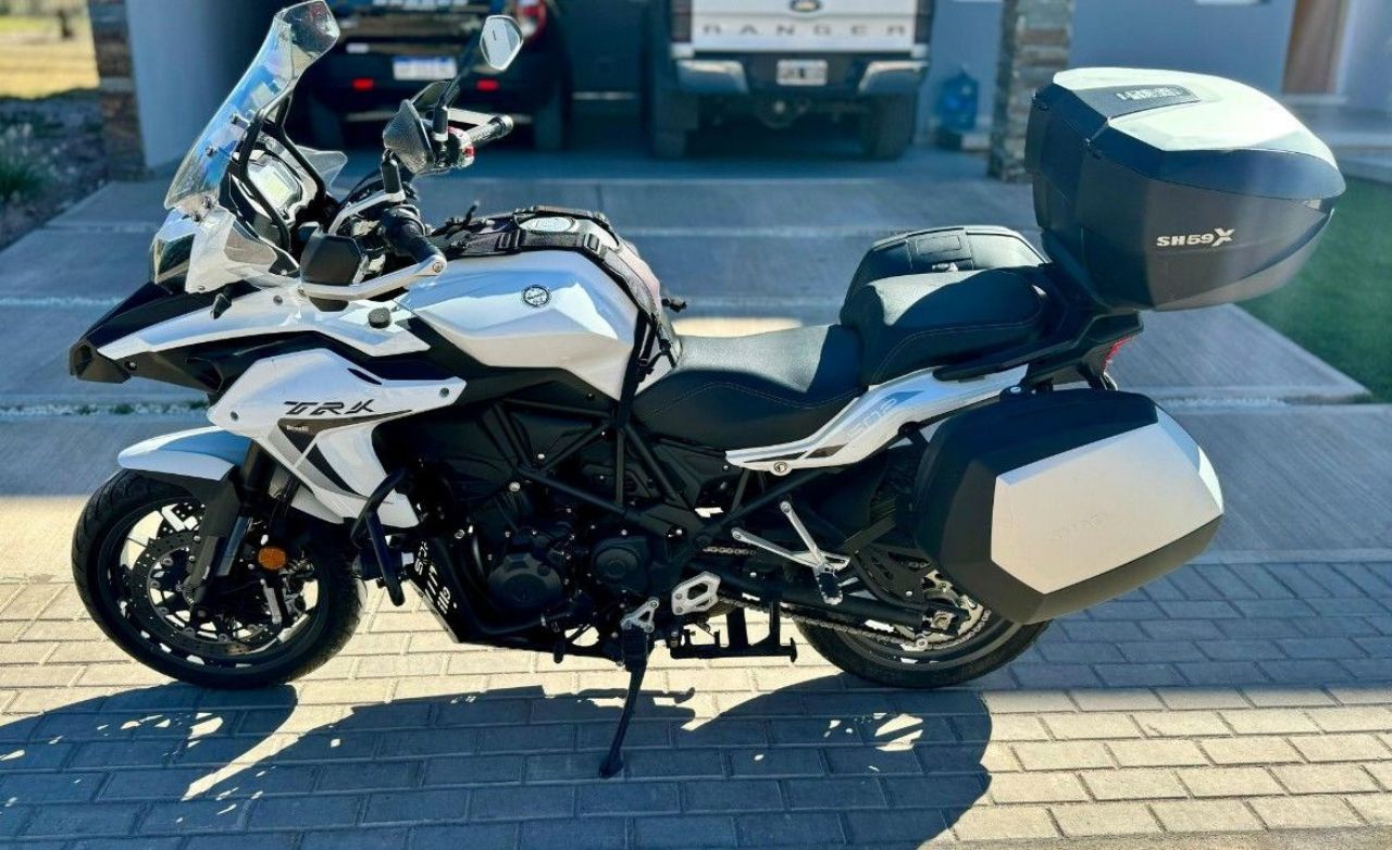 Benelli TRK Usada en Mendoza, deRuedas