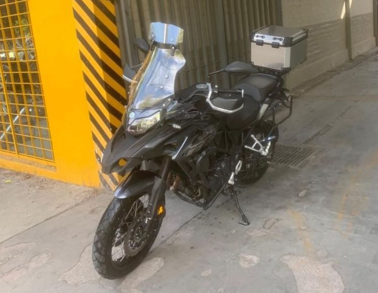 Benelli TRK Usada en Mendoza, deRuedas