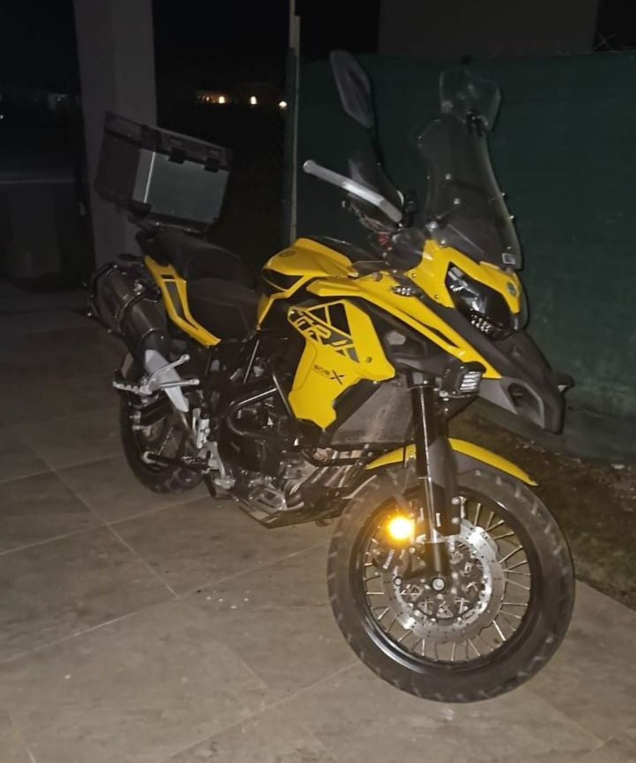 Benelli TRK Usada en Mendoza, deRuedas
