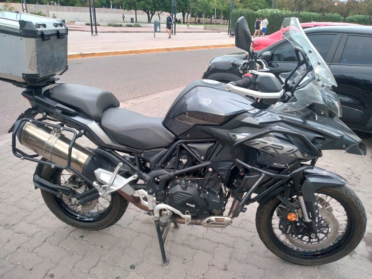 Benelli TRK Usada en Mendoza, deRuedas