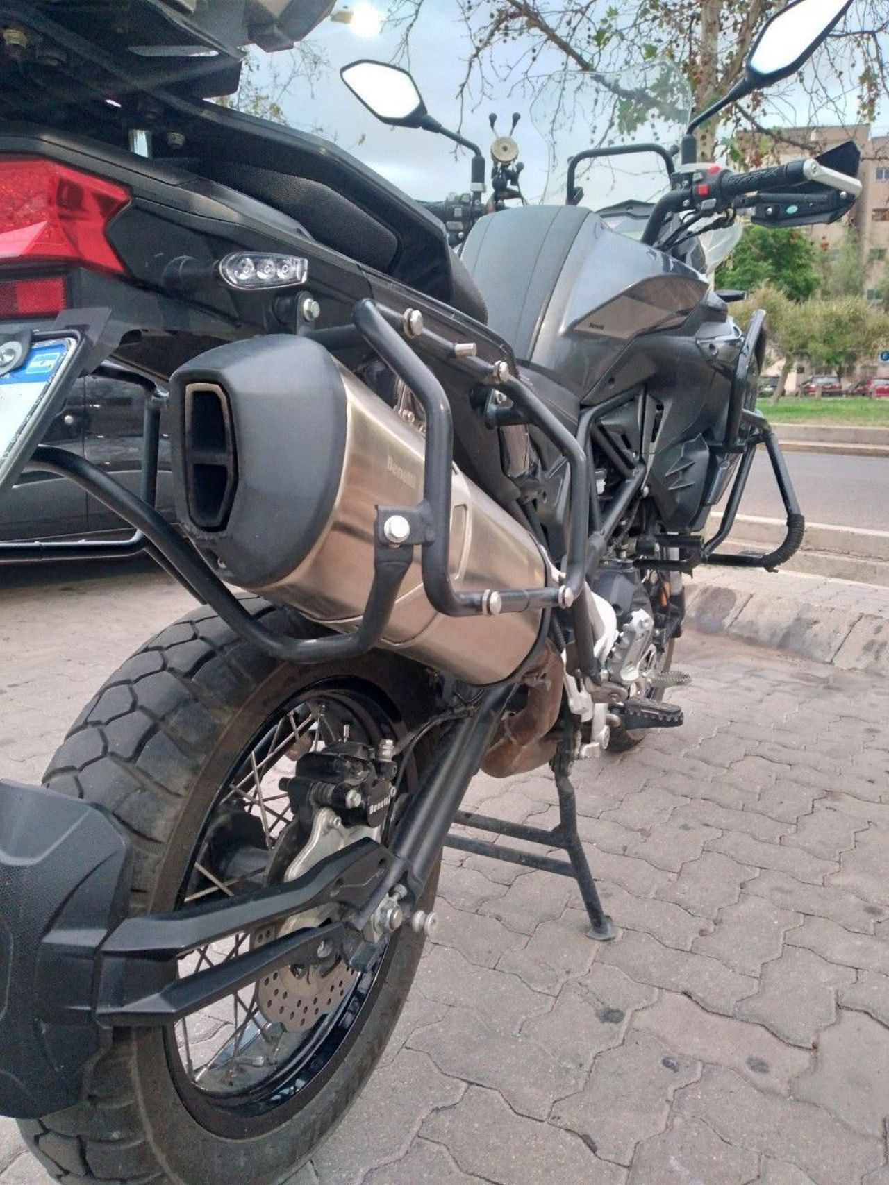 Benelli TRK Usada en Mendoza, deRuedas
