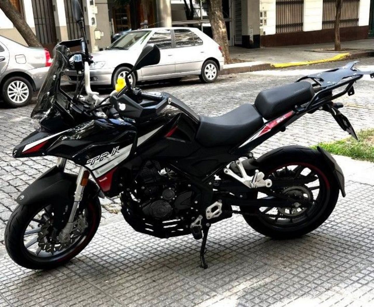 Benelli TRK Usada en Buenos Aires, deRuedas