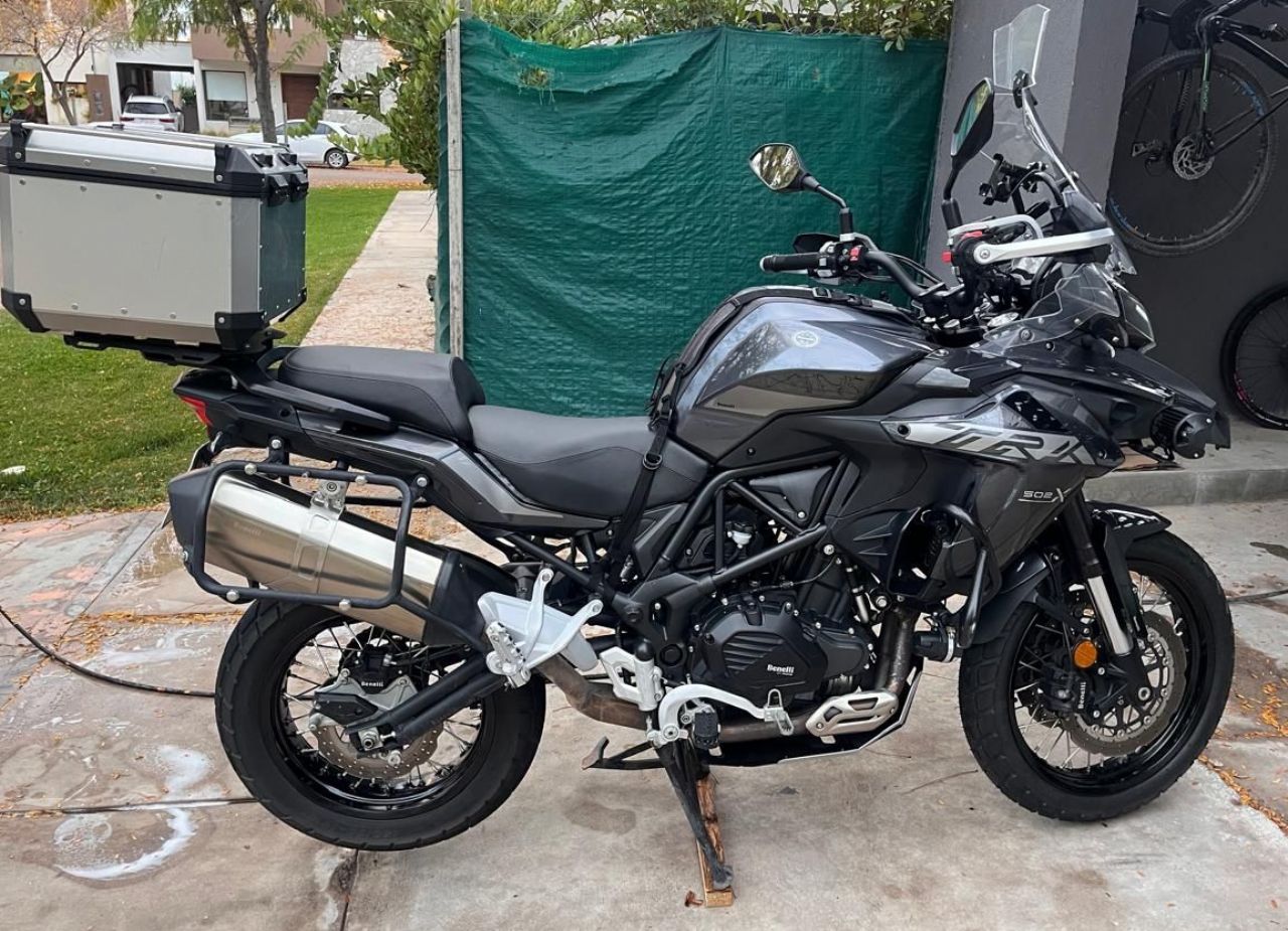Benelli TRK Usada en Mendoza, deRuedas