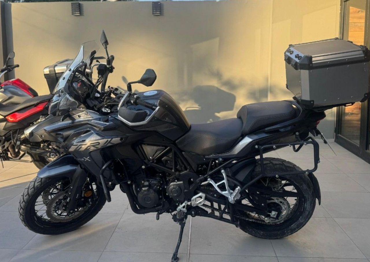 Benelli TRK Usada Financiado en San Juan, deRuedas