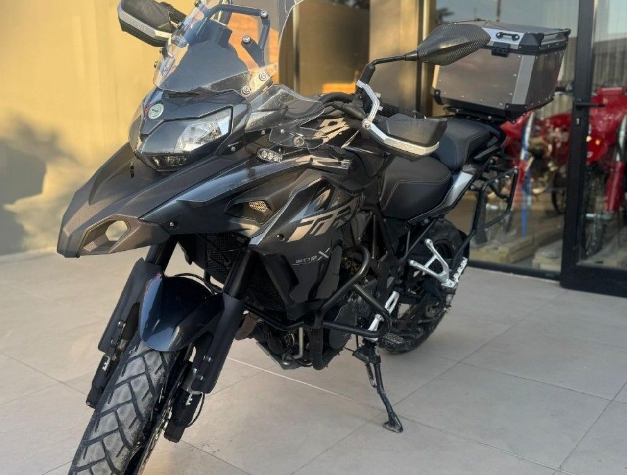 Benelli TRK Usada Financiado en San Juan, deRuedas
