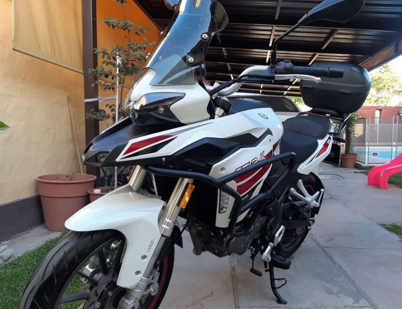 Benelli TRK Usada en Mendoza, deRuedas
