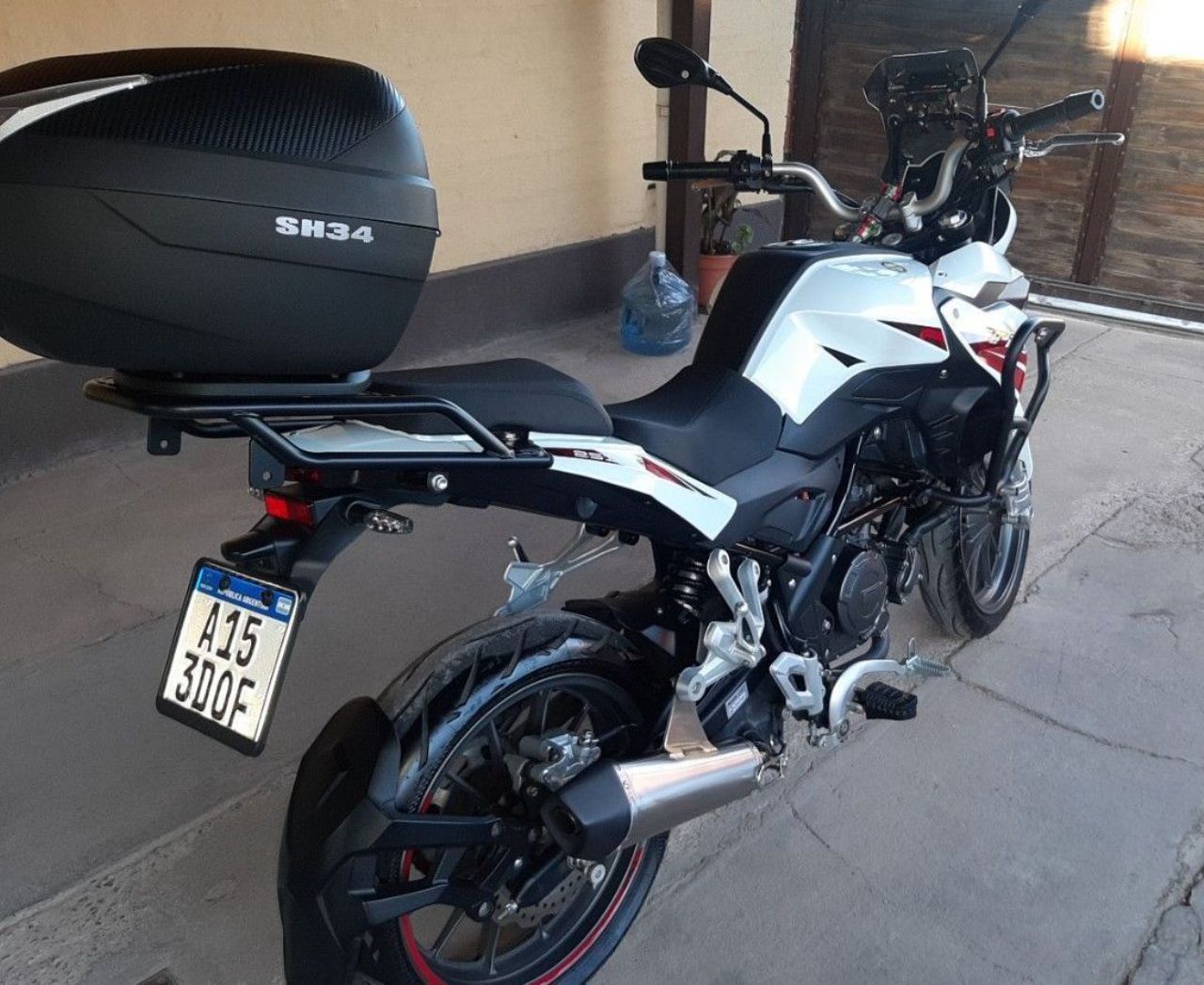 Benelli TRK Usada en Mendoza, deRuedas