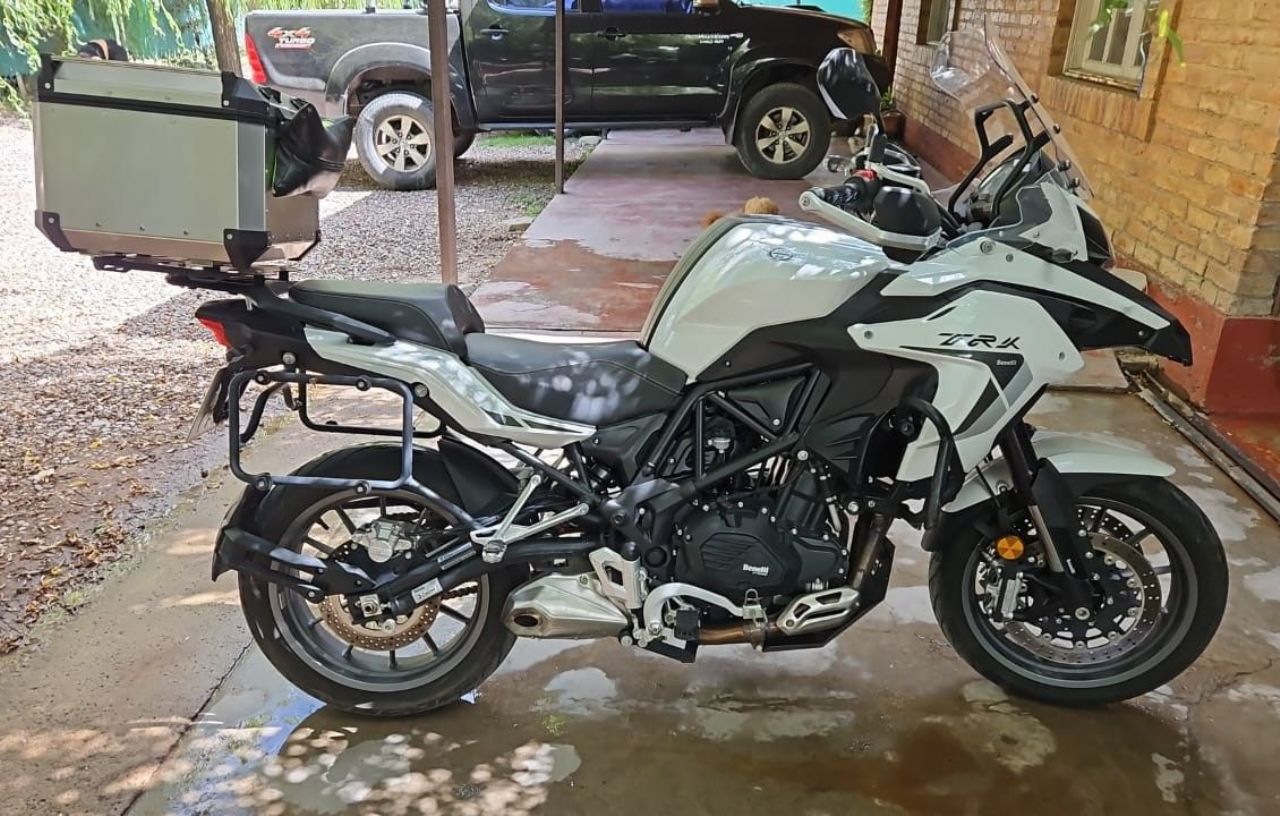 Benelli TRK Usada en Mendoza, deRuedas
