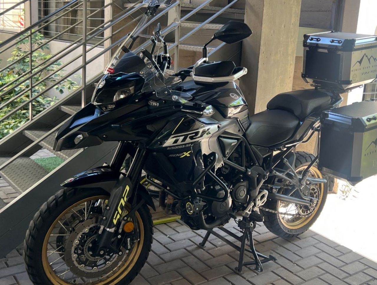 Benelli TRK Usada en Mendoza, deRuedas