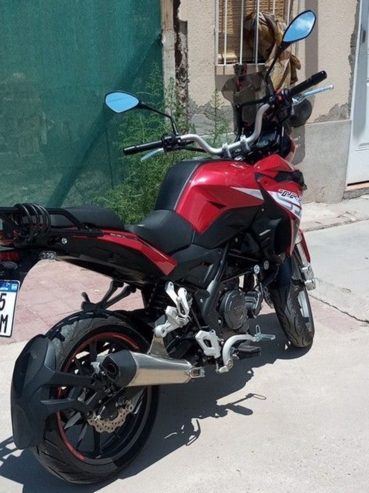 Benelli TRK Usada en Mendoza, deRuedas