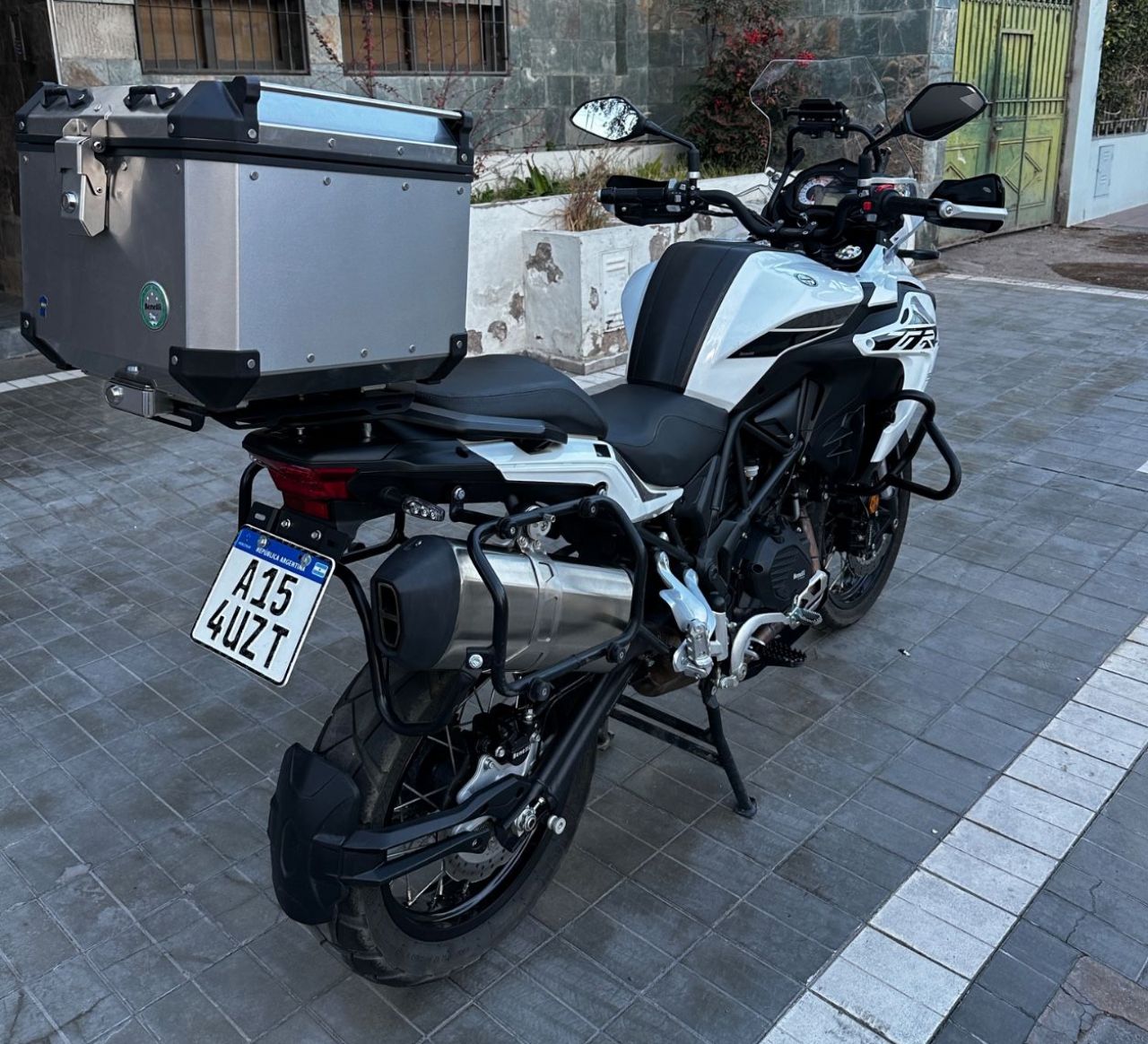 Benelli TRK Usada en Mendoza, deRuedas