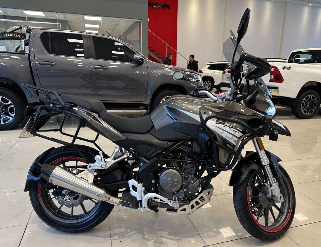 Benelli TRK Usada Financiado en Córdoba, deRuedas