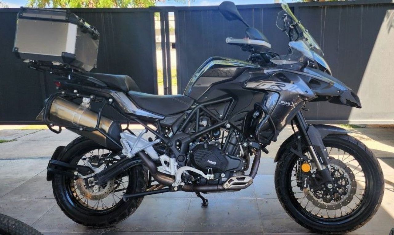 Benelli TRK Usada en Mendoza, deRuedas