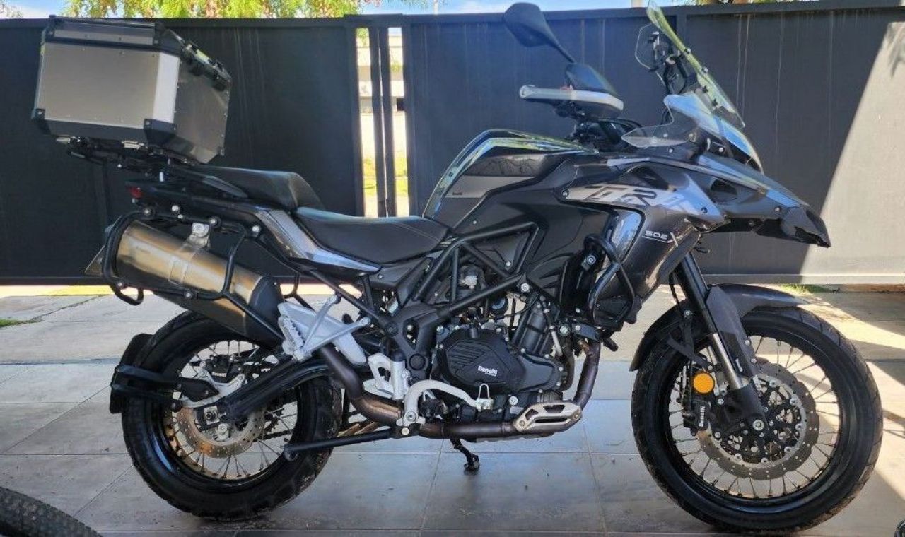 Benelli TRK Usada en Mendoza, deRuedas
