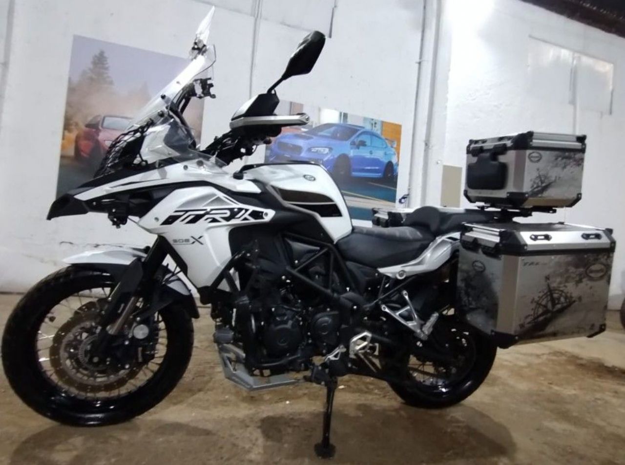 Benelli TRK Usada en Mendoza, deRuedas