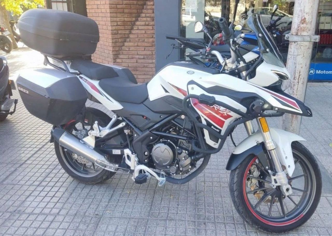 Benelli TRK Usada en Mendoza, deRuedas