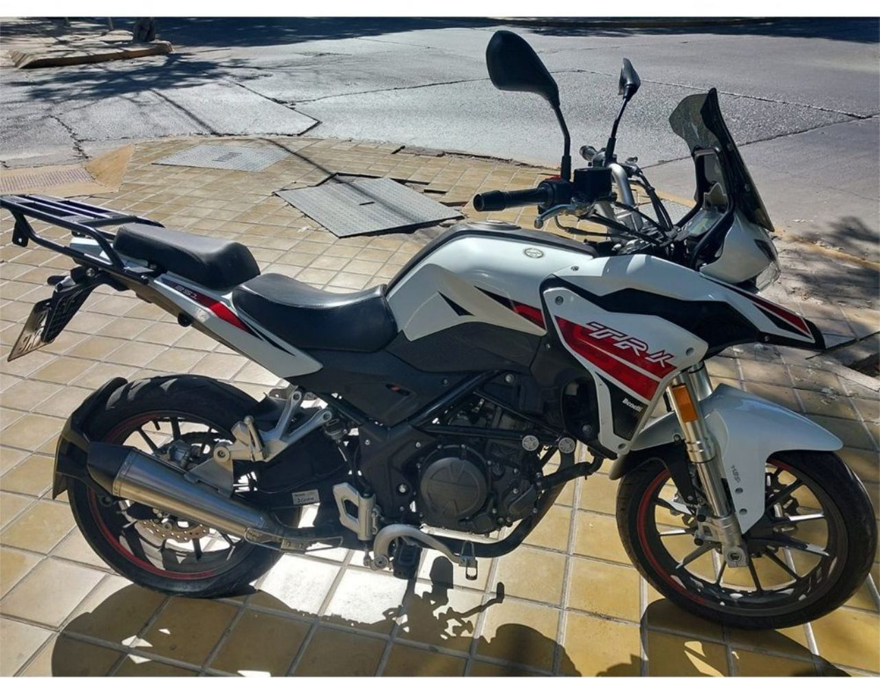 Benelli TRK Usada Financiado en San Juan, deRuedas