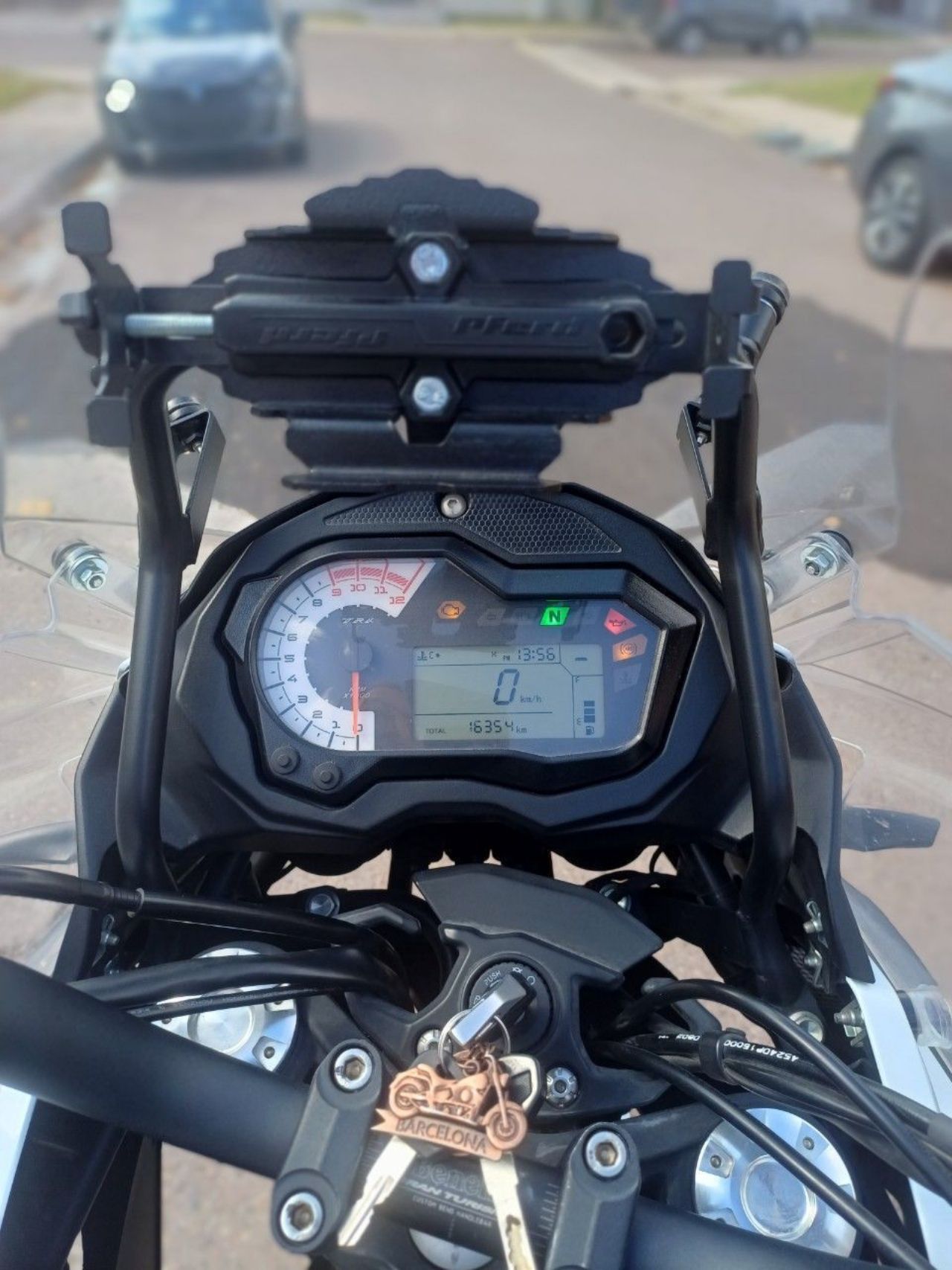 Benelli TRK Usada en Mendoza, deRuedas