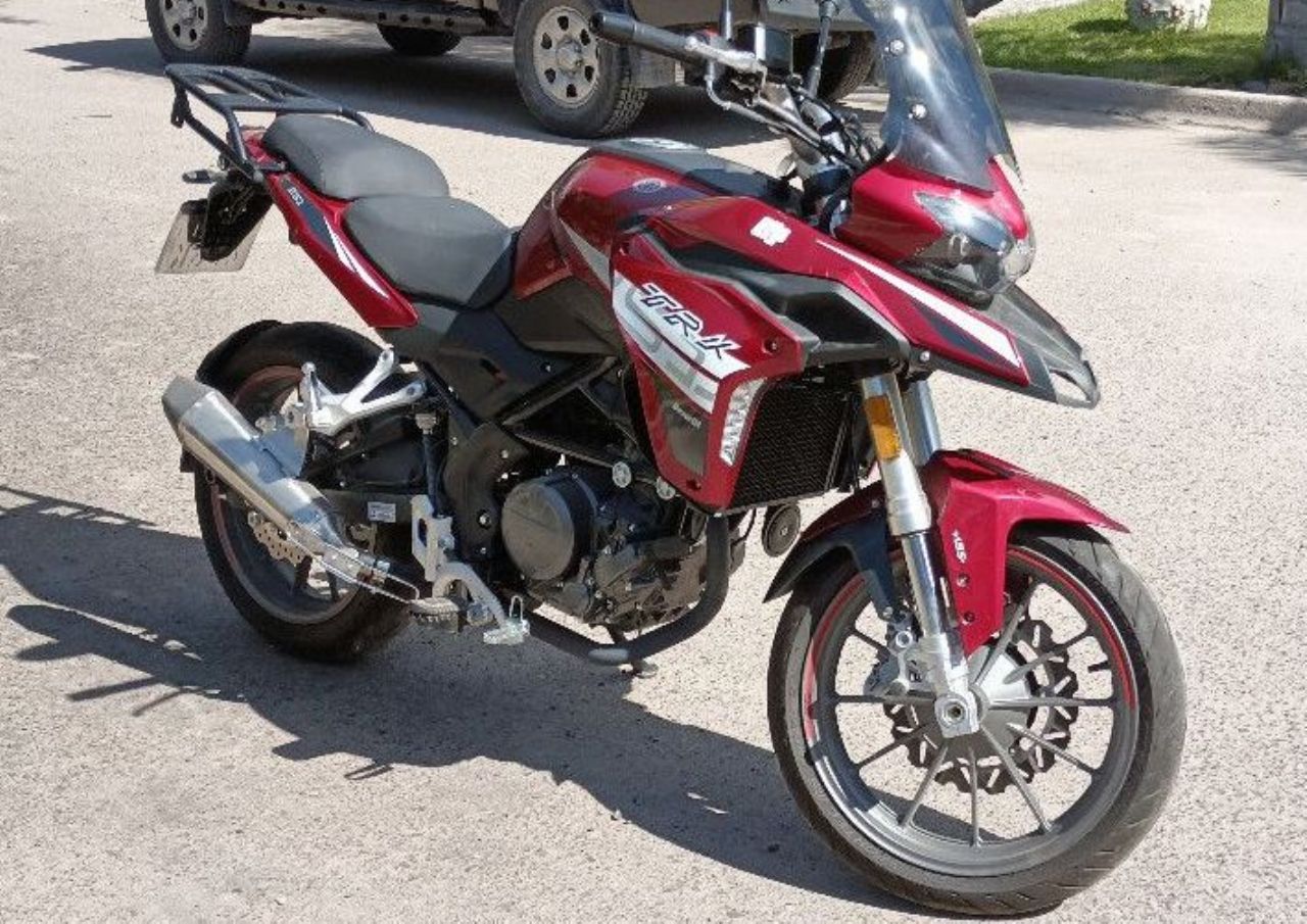 Benelli TRK Usada en Mendoza, deRuedas