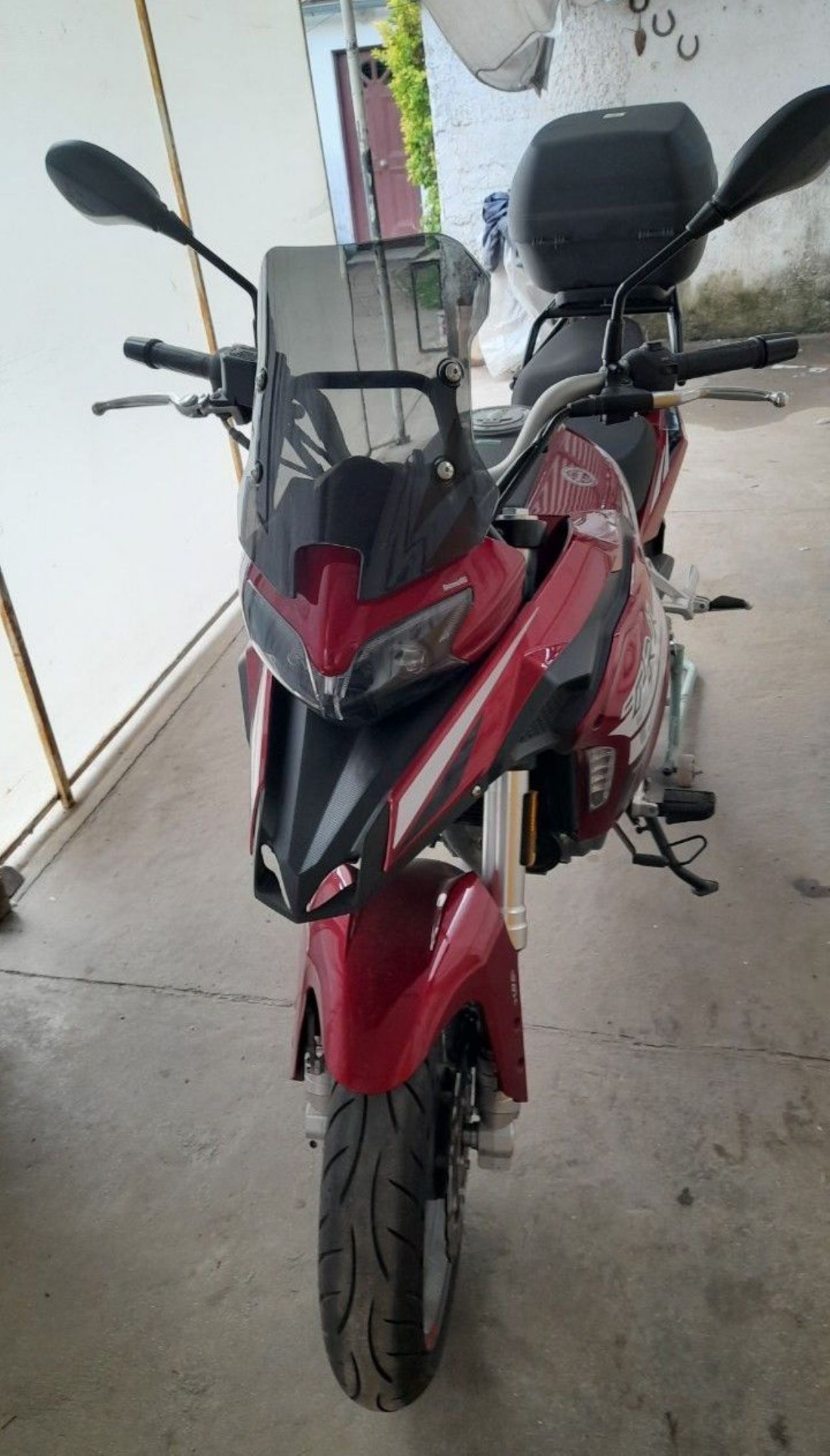 Benelli TRK Usada en Córdoba, deRuedas