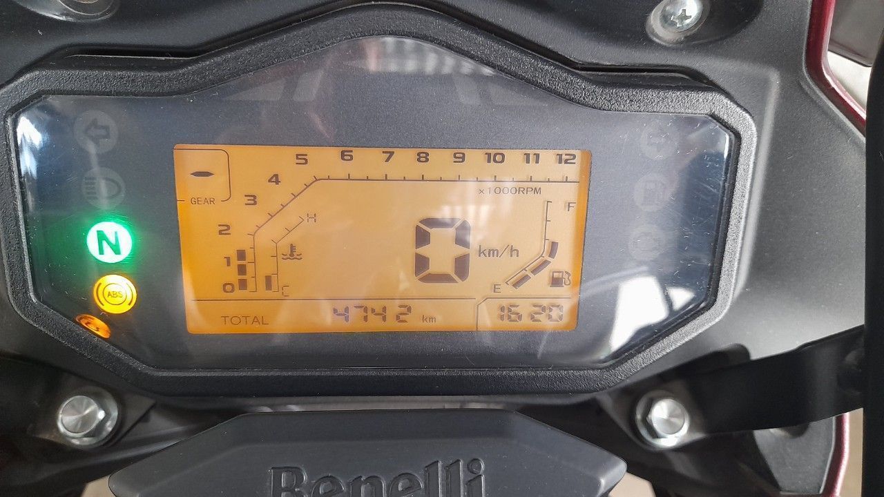 Benelli TRK Usada en Córdoba, deRuedas