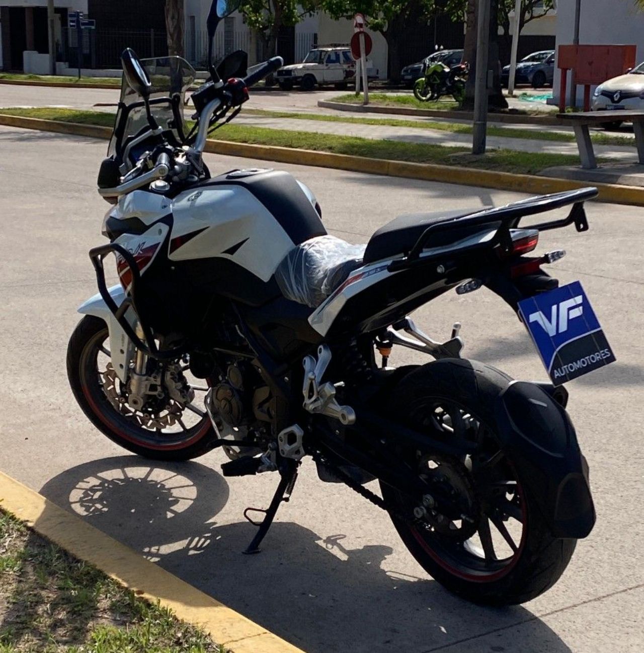 Benelli TRK Usada en Córdoba, deRuedas