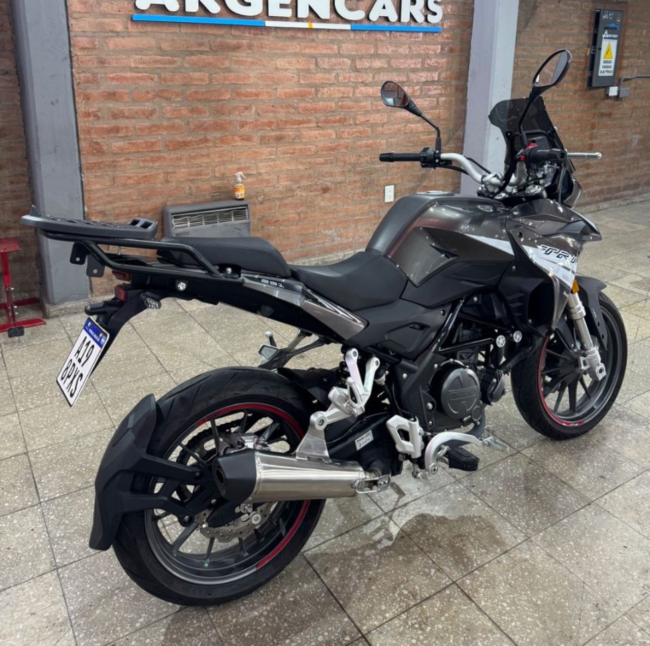Benelli TRK Usada Financiado en San Juan, deRuedas