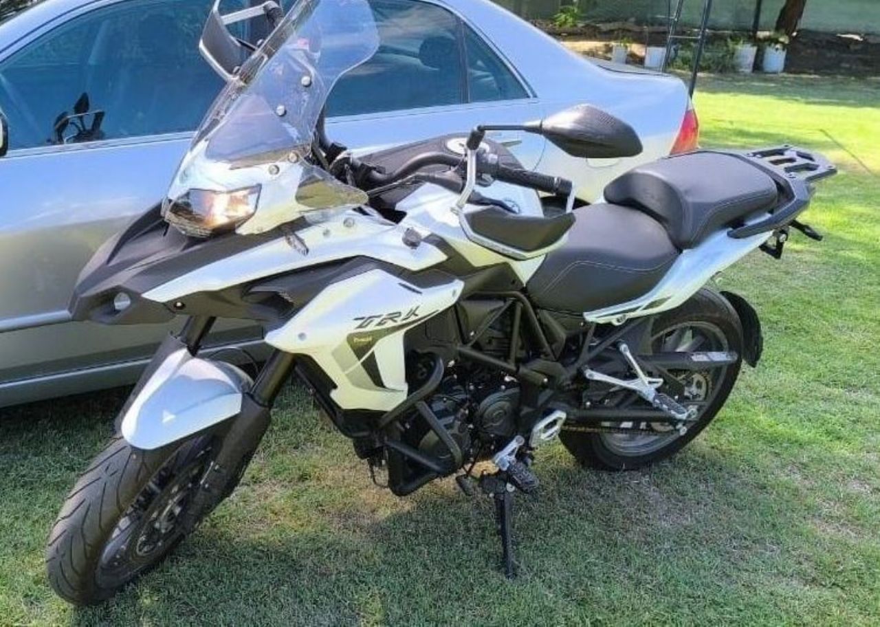 Benelli TRK Usada en Mendoza, deRuedas