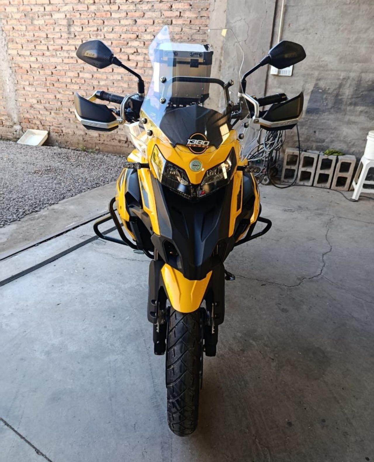 Benelli TRK Usada en Mendoza, deRuedas