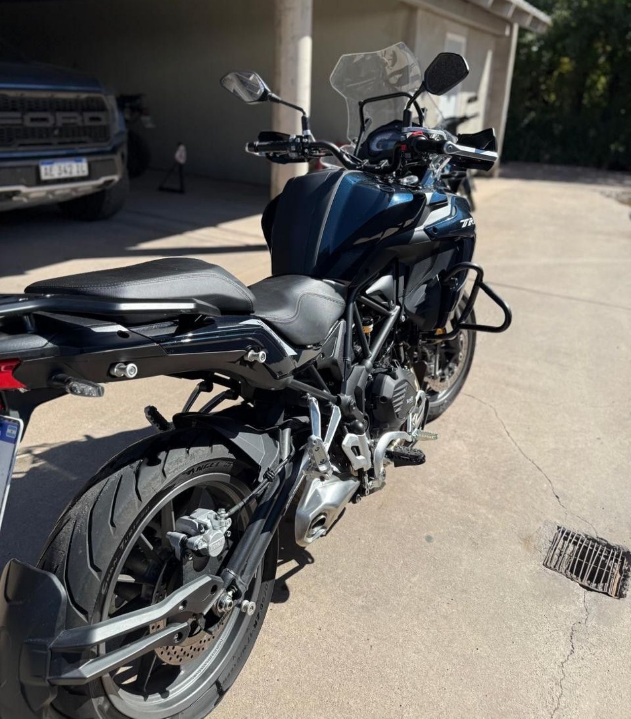 Benelli TRK Usada en Mendoza, deRuedas