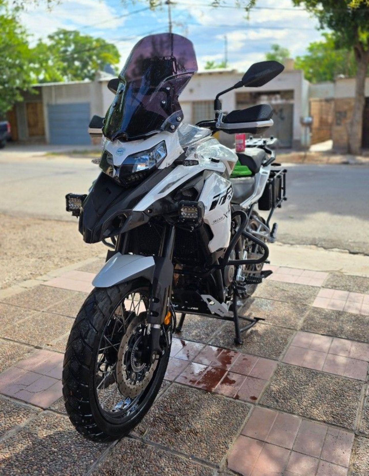 Benelli TRK Usada en Mendoza, deRuedas