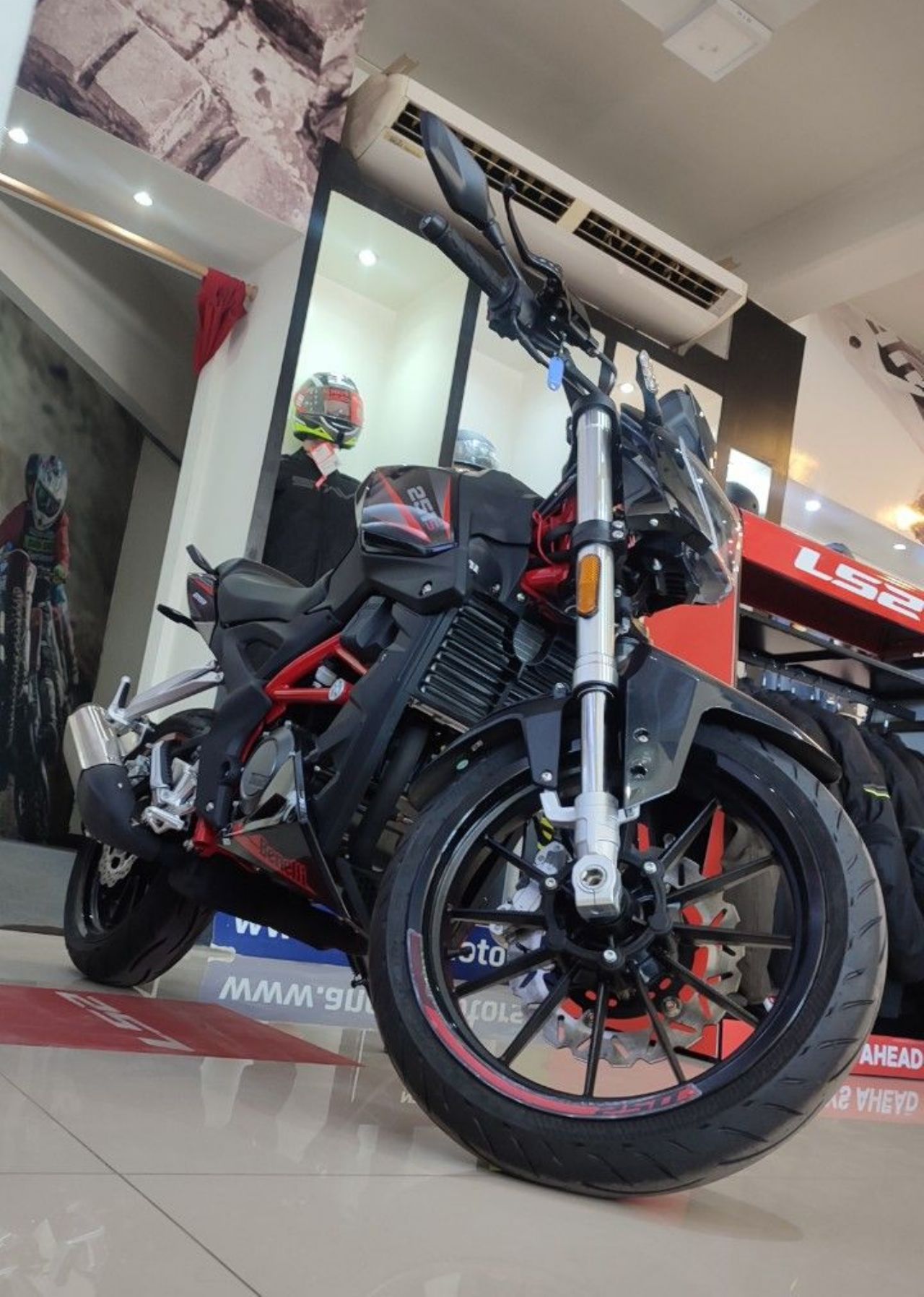 Benelli TRK Nueva en Mendoza, deRuedas
