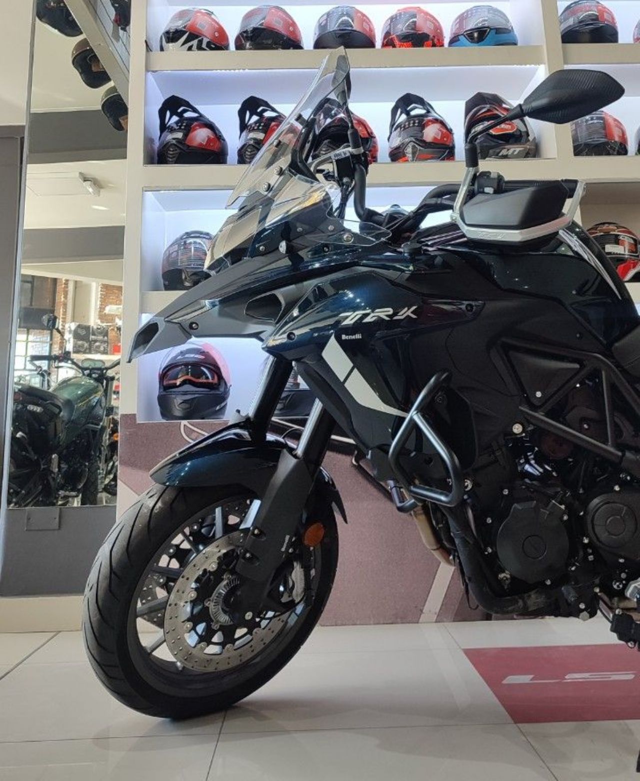 Benelli TRK Nueva Financiado en San Luis, deRuedas
