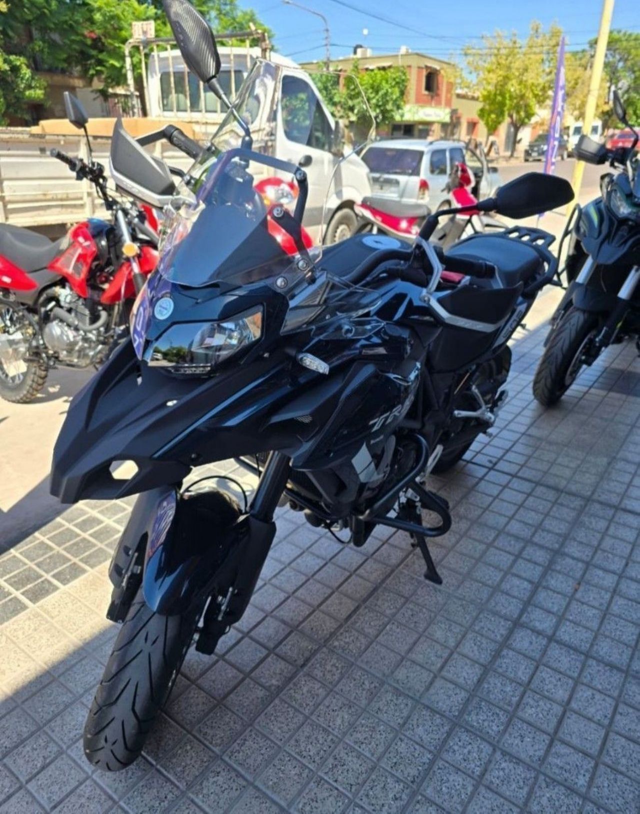 Benelli TRK Nueva en Mendoza, deRuedas