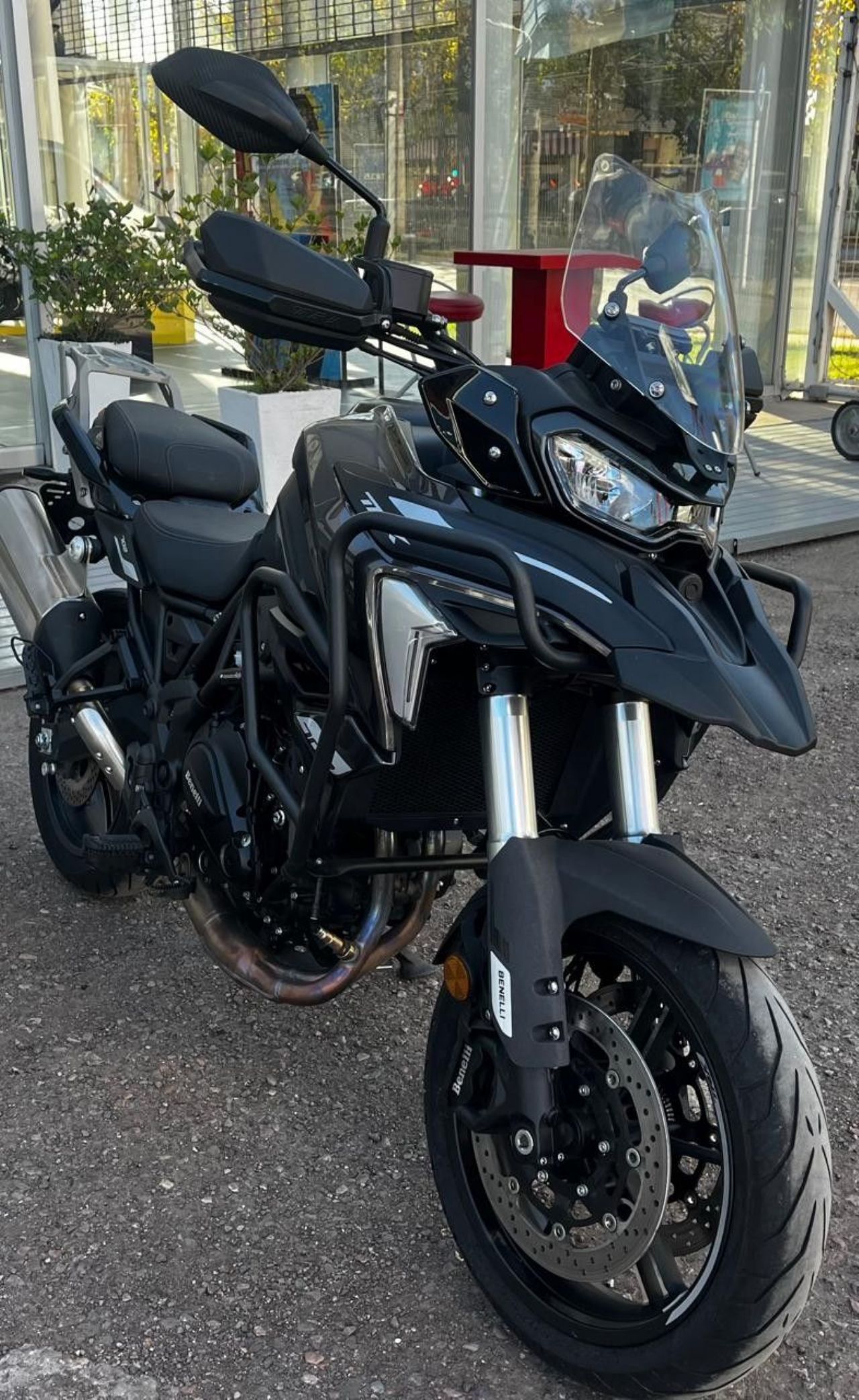 Benelli TRK Usada en Mendoza, deRuedas