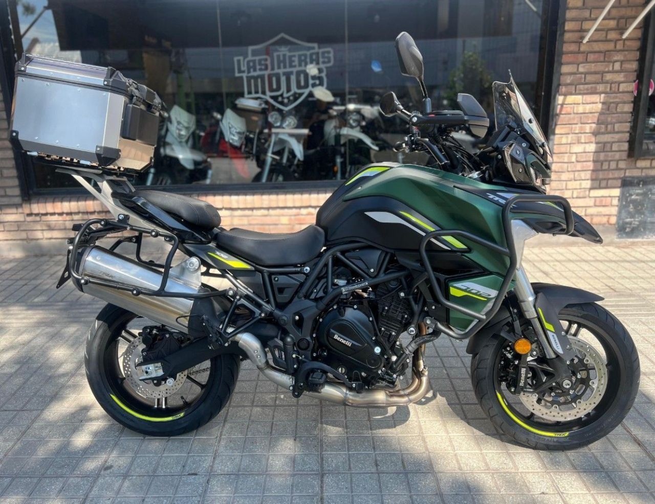 Benelli TRK Nueva en Mendoza, deRuedas