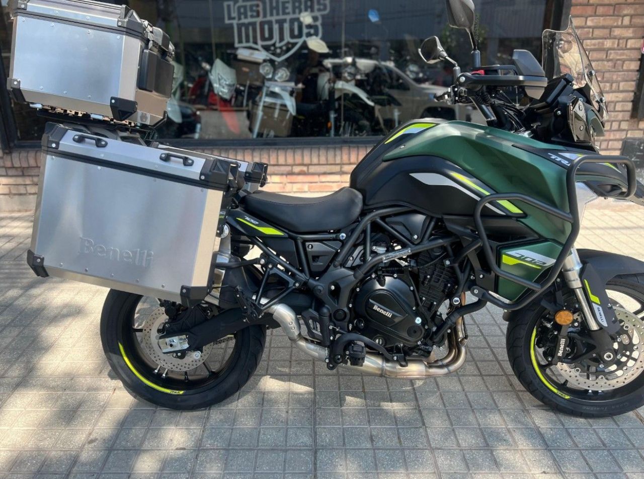 Benelli TRK Nueva en Mendoza, deRuedas