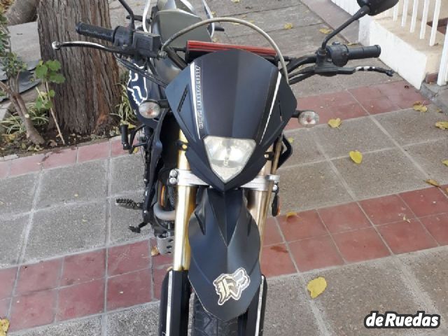 Beta Motard Usada en Mendoza, deRuedas