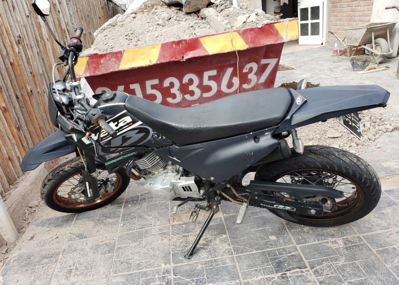 Beta Motard Usada en Mendoza, deRuedas