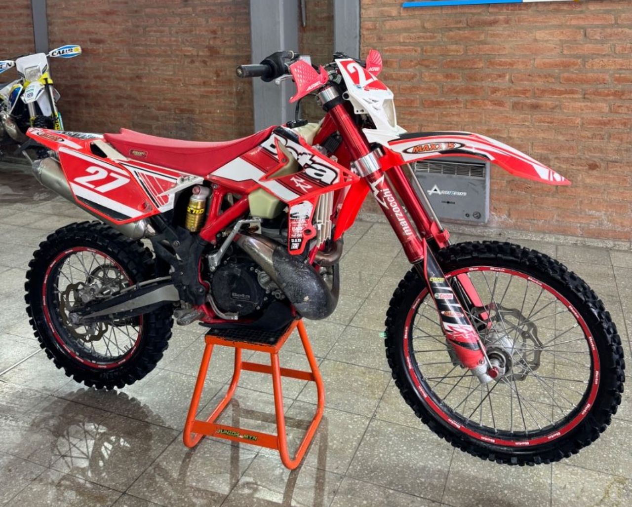 Beta RR Usada en San Juan, deRuedas