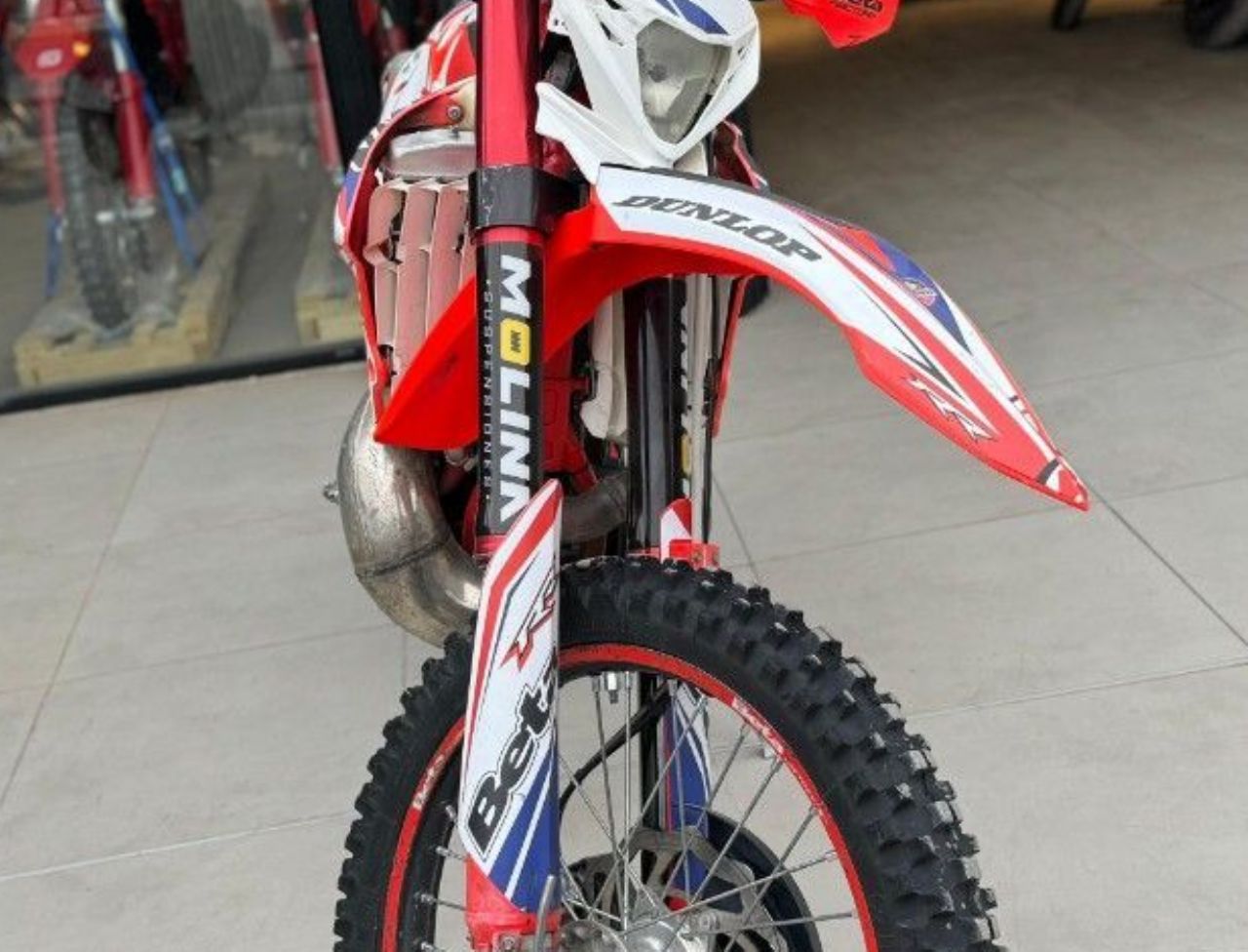 Beta RR Usada en San Juan, deRuedas
