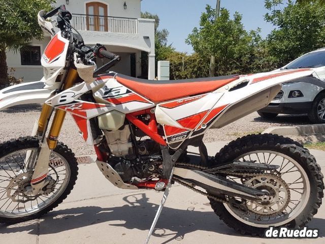 Beta RR Usada en Mendoza, deRuedas
