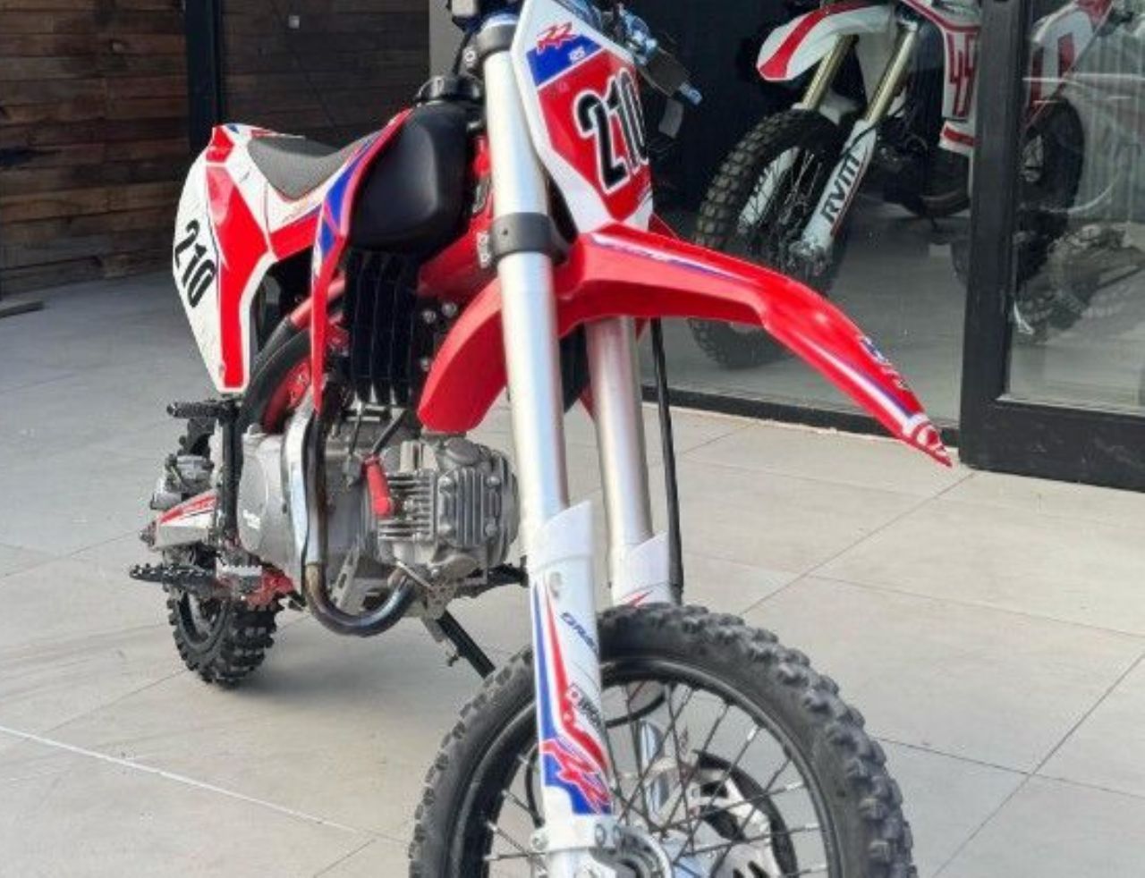 Beta RR Usada en San Juan, deRuedas