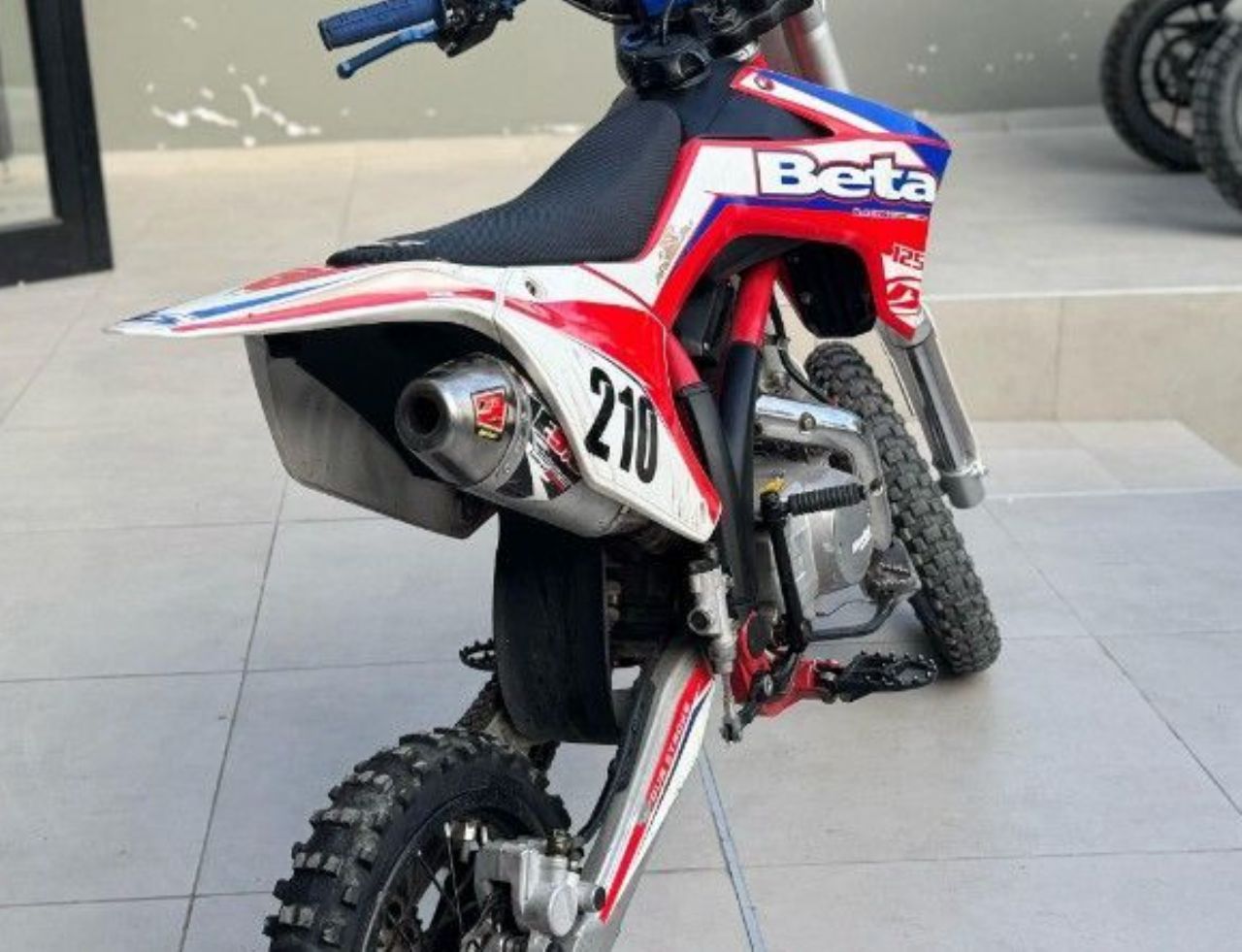 Beta RR Usada en San Juan, deRuedas