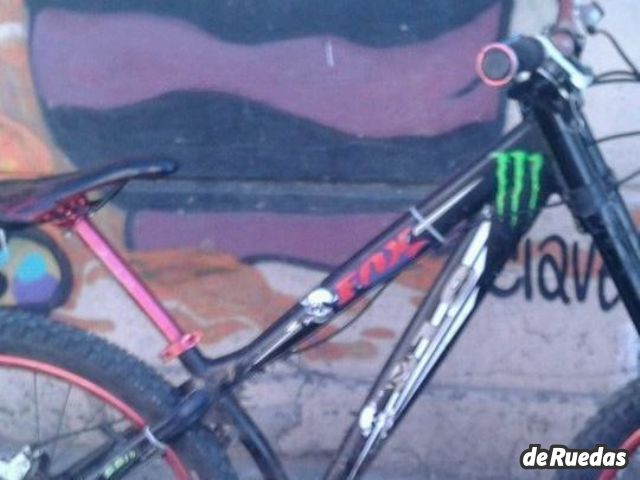 Bicicleta DH Usado en Mendoza, deRuedas
