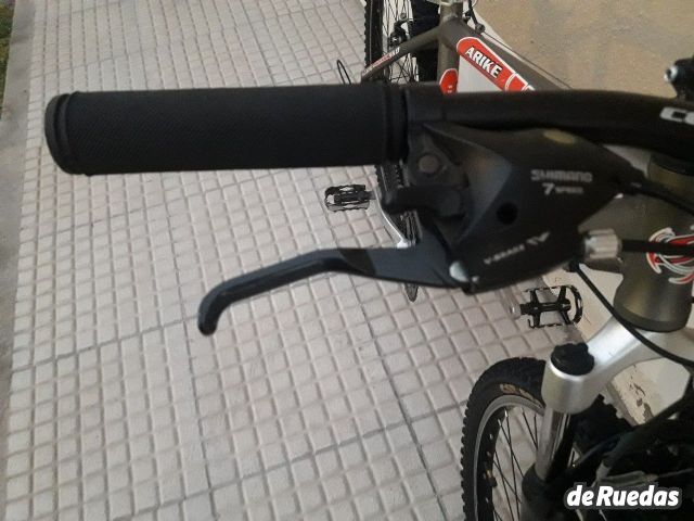 Bicicleta Skinred Usado en Mendoza, deRuedas