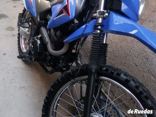 Brava Texana HS Usada en Mendoza, deRuedas