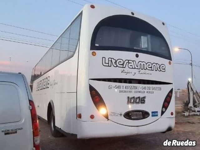 Buses Volkswagen Usado en Mendoza, deRuedas