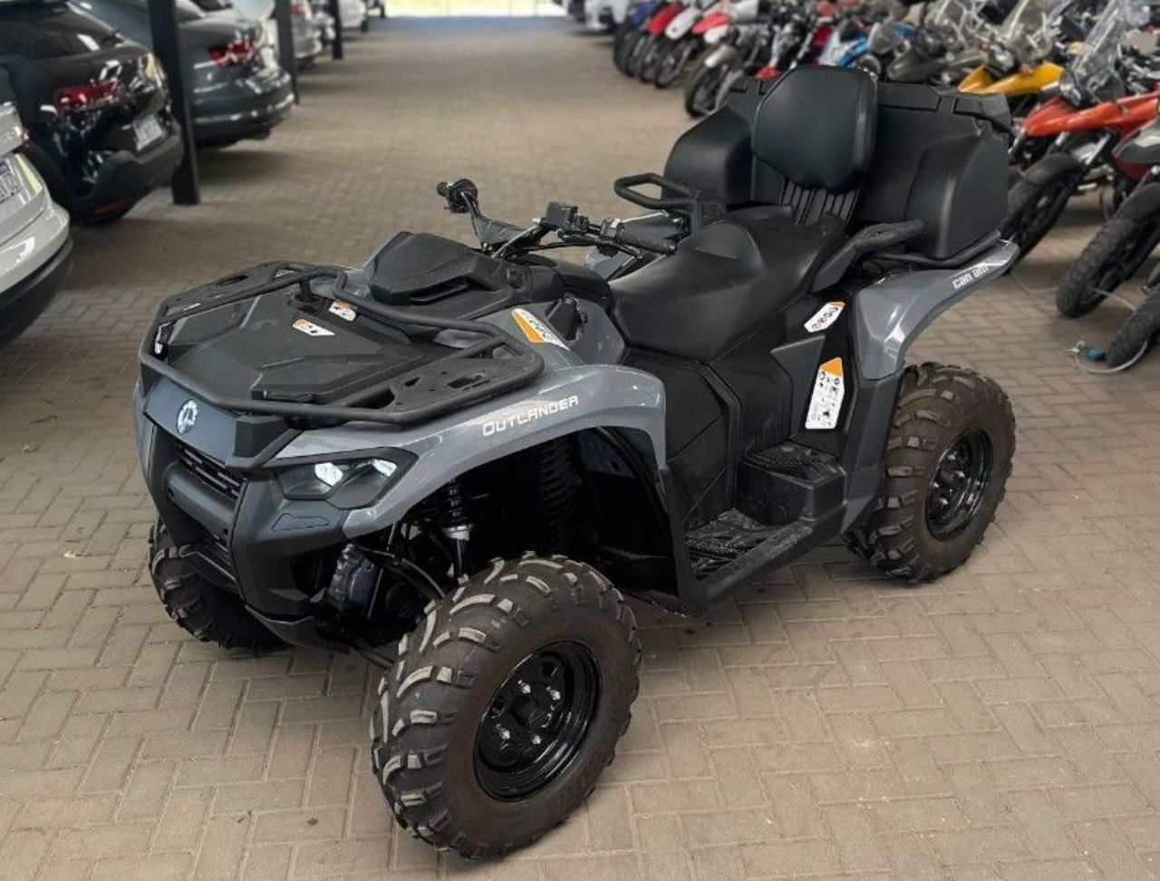 CAN-AM Outlander Usado en Córdoba, deRuedas
